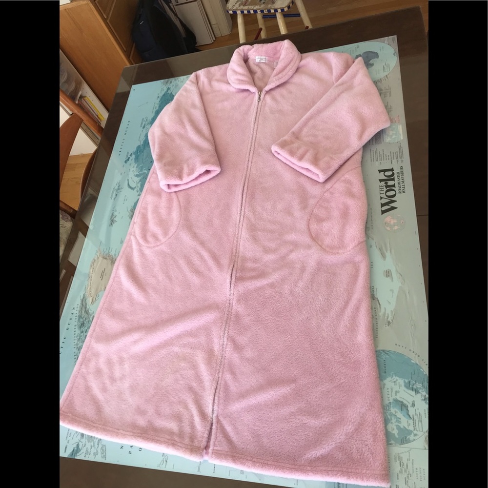 Women’s Plus Cozy fleece long robe Size 2X